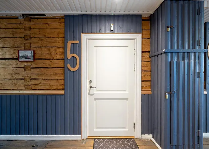 Garden Next To Telliskivi & Old Town